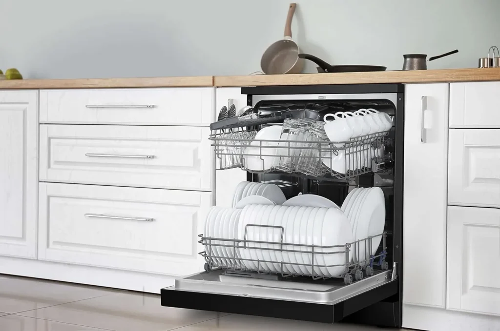 Lava Louças 14 Serviços Midea: Vale a Pena? Descubra os 7 Motivos 1 Lava Loucas 14 Servicos Preto 220V Midea embutida 1